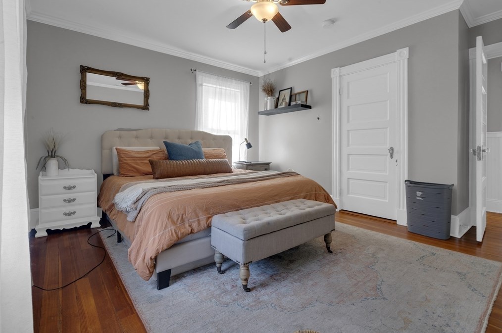 21 Tremont St, New Bedford MA 02740-3714 exterior