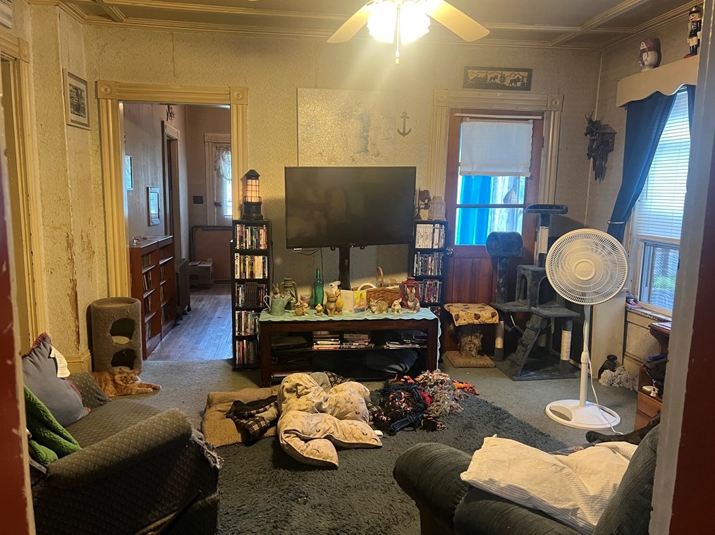 43 Oak Ave, Royalston MA 01331 exterior