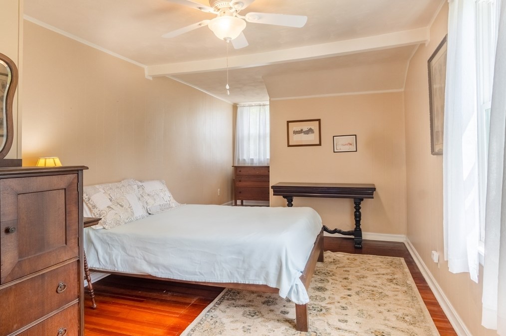 160 Abbott St, Springfield MA  01118-1601 exterior