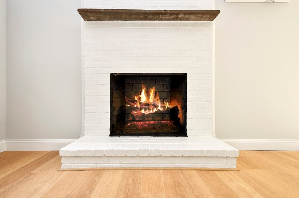 8 Milford St, Plymouth MA 02360-5722 exterior