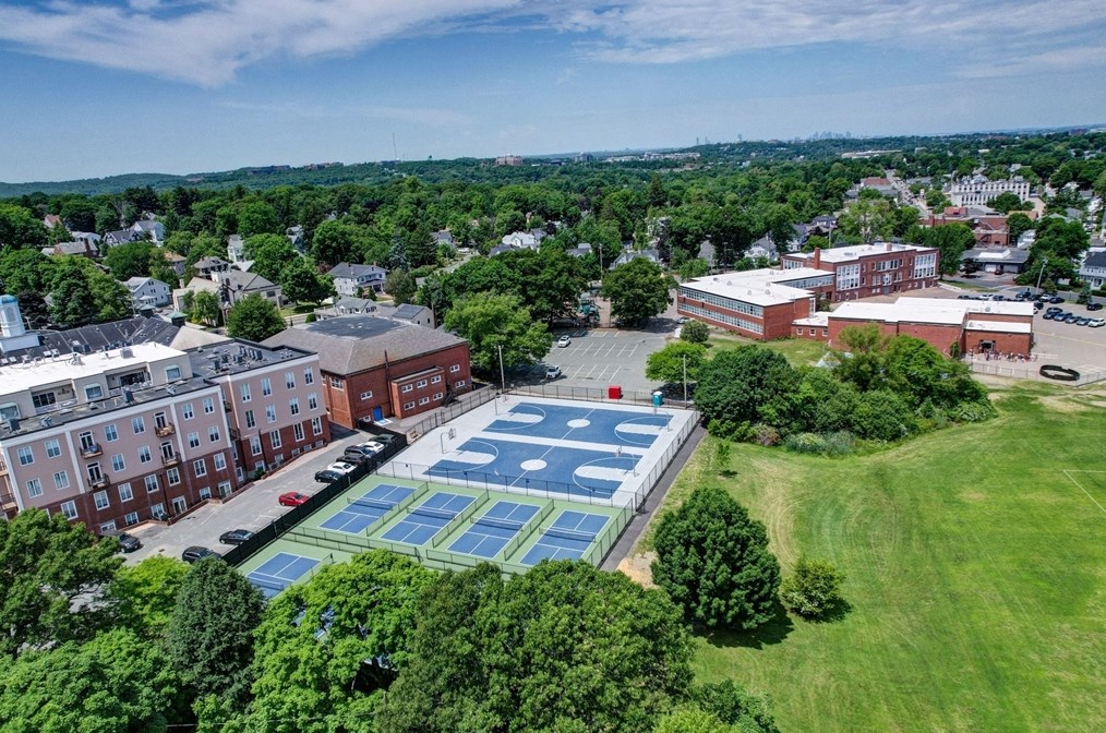 45 Wynot Rd, Braintree MA 02184-5724 exterior