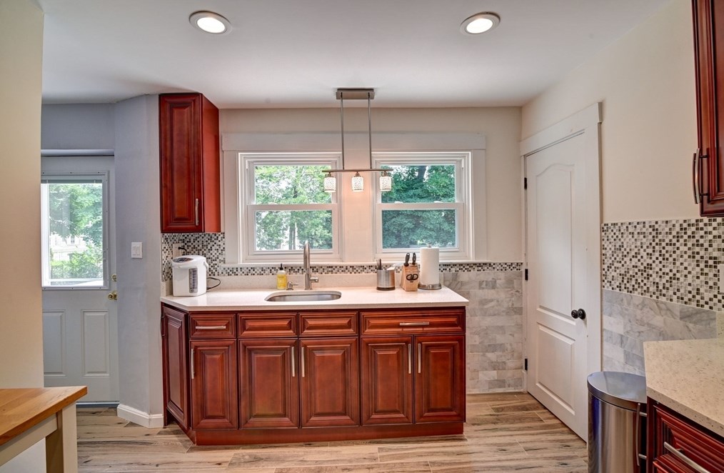 45 Wynot Rd, Braintree MA 02184-5724 exterior