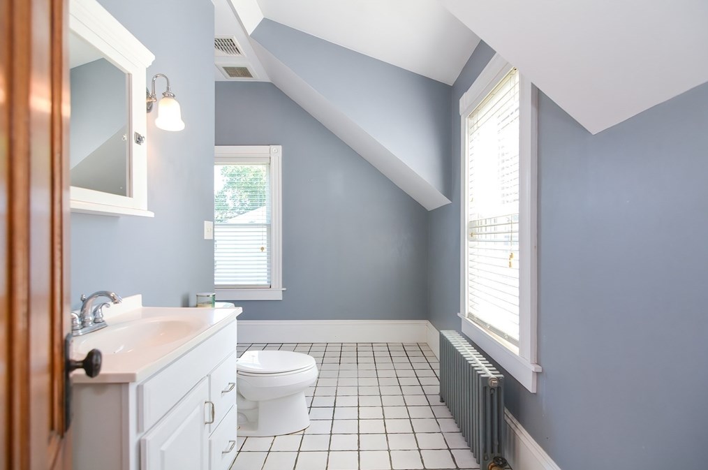 109 Colburn St, Dedham MA  02026-2326 exterior