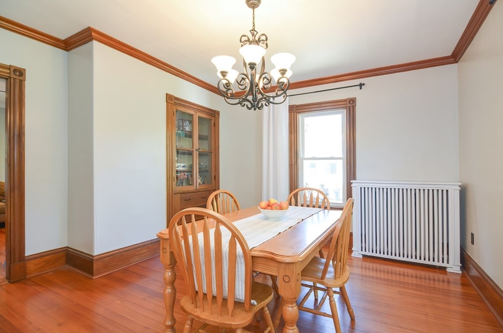 109 Colburn St, Dedham MA  02026-2326 exterior