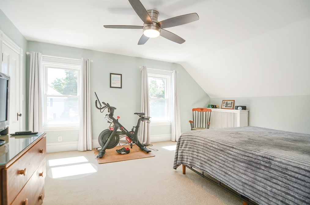 109 Colburn St, Dedham MA  02026-2326 exterior