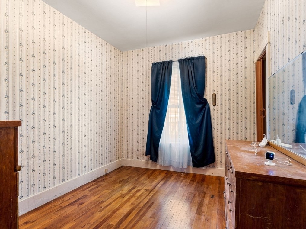 91 Fox St, Worcester MA 01604-4344 exterior