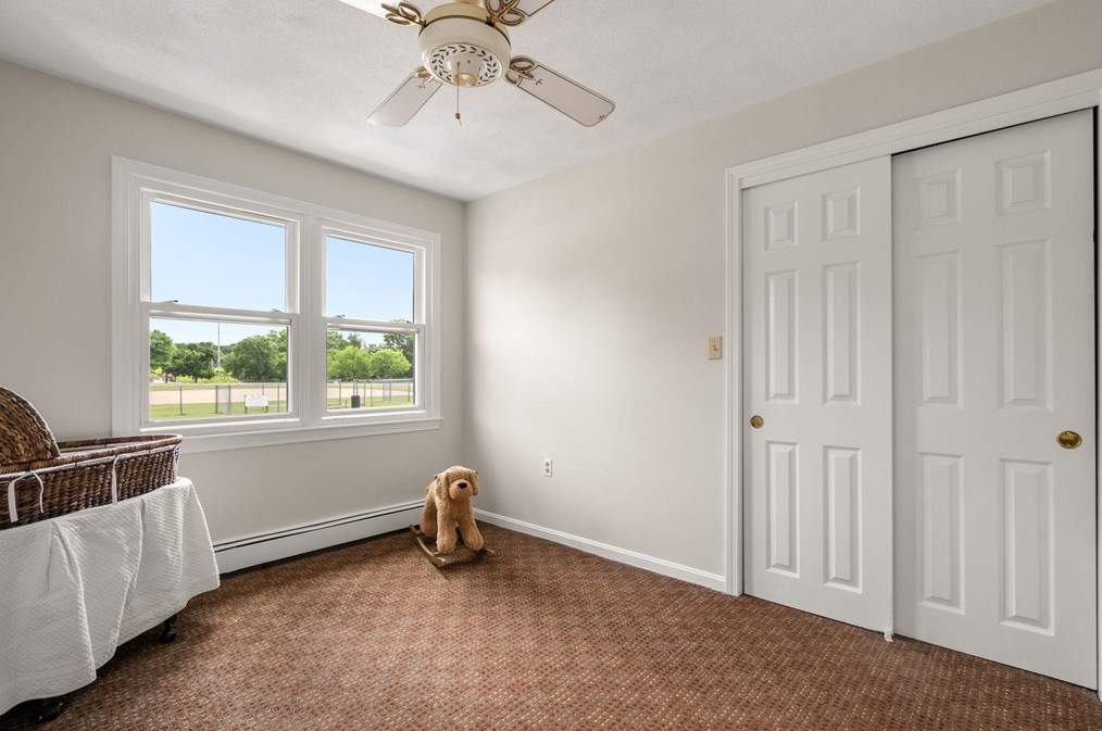 16 Shelley Rd, Arlington MA 02476-7072 exterior