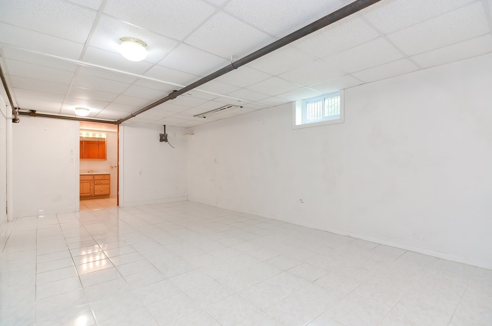 10 Clifford St, Framingham MA 01702-8504 exterior