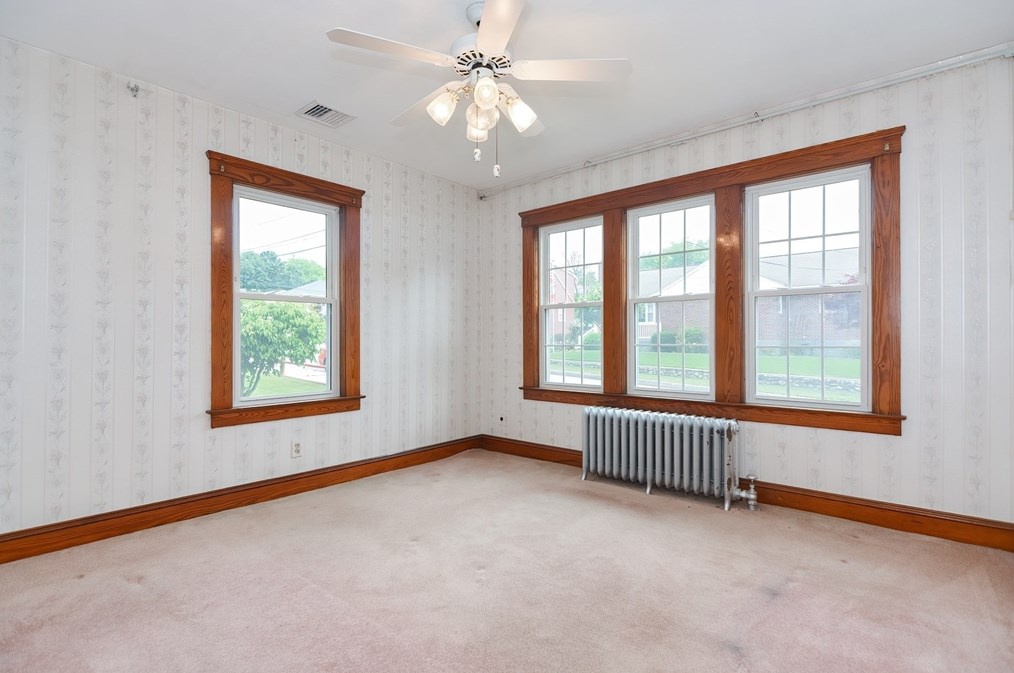 10 Clifford St, Framingham MA 01702-8504 exterior