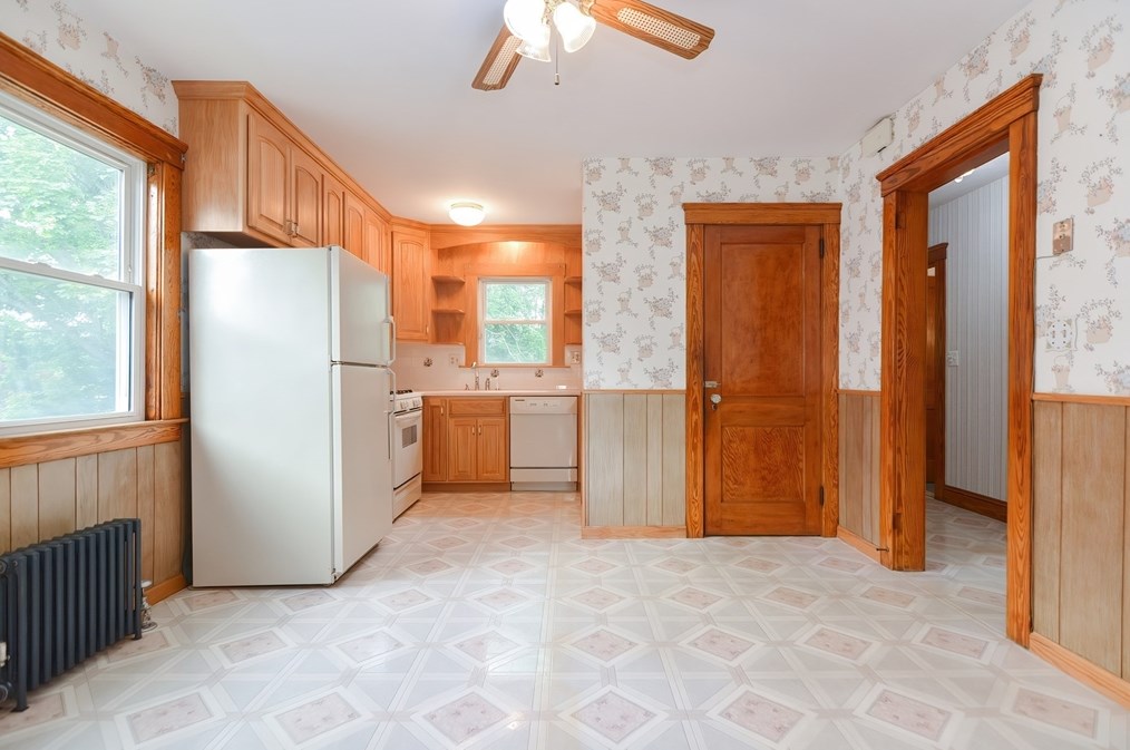 10 Clifford St, Framingham MA 01702-8504 exterior