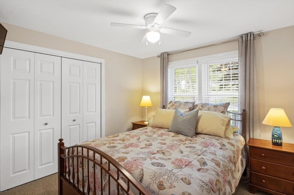 37 Moon Compass Ln, Sandwich MA  02563-2766 exterior