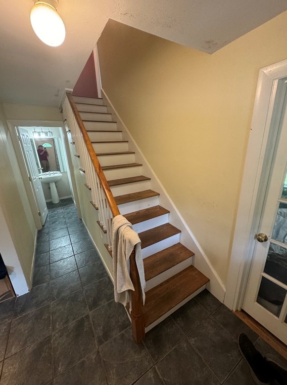 29 Pln St, Millis MA 02054-1533 exterior