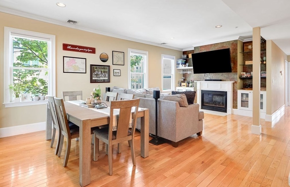 201 K St, Roxbury-Xing, MA 02127 exterior