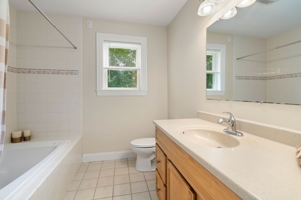 150 Edinboro St, Newton MA 02460-1302 exterior