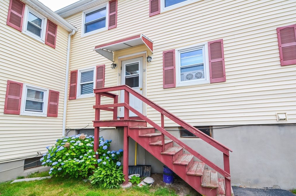 16 Prescott St, Framingham MA 01702-7511 exterior
