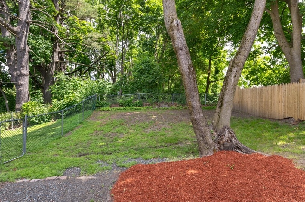 168 Water St, North Andover MA  01845-2615 exterior