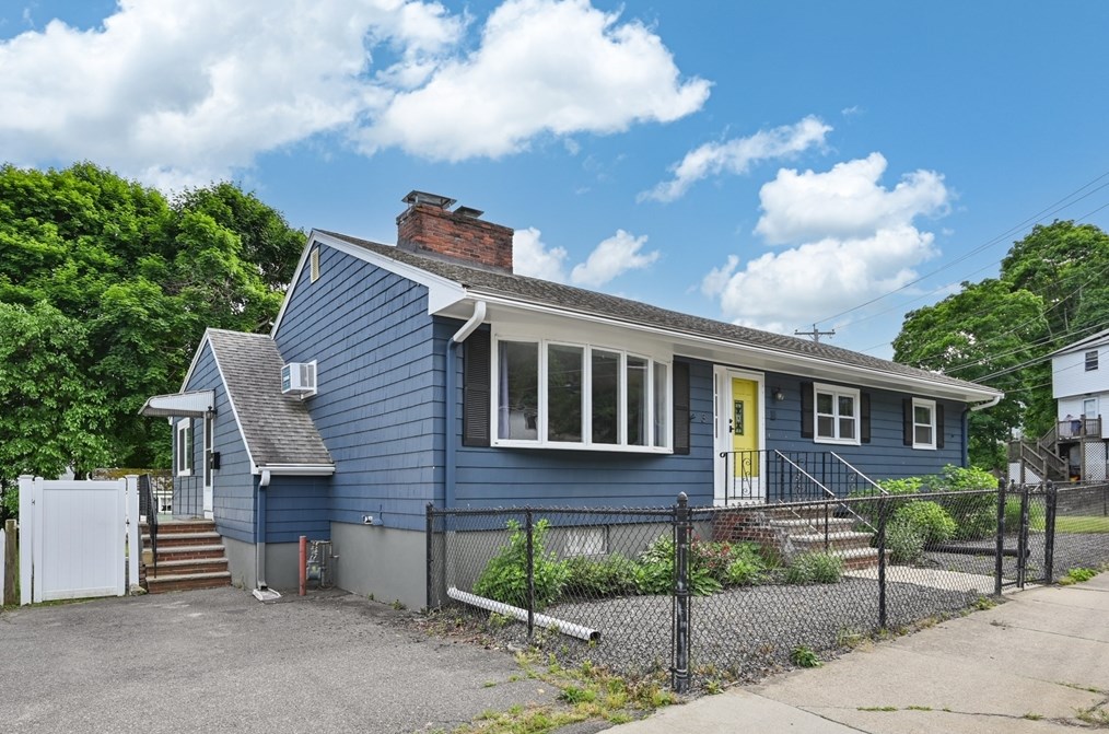 3 Bowman St, Malden MA 02148-1912 exterior