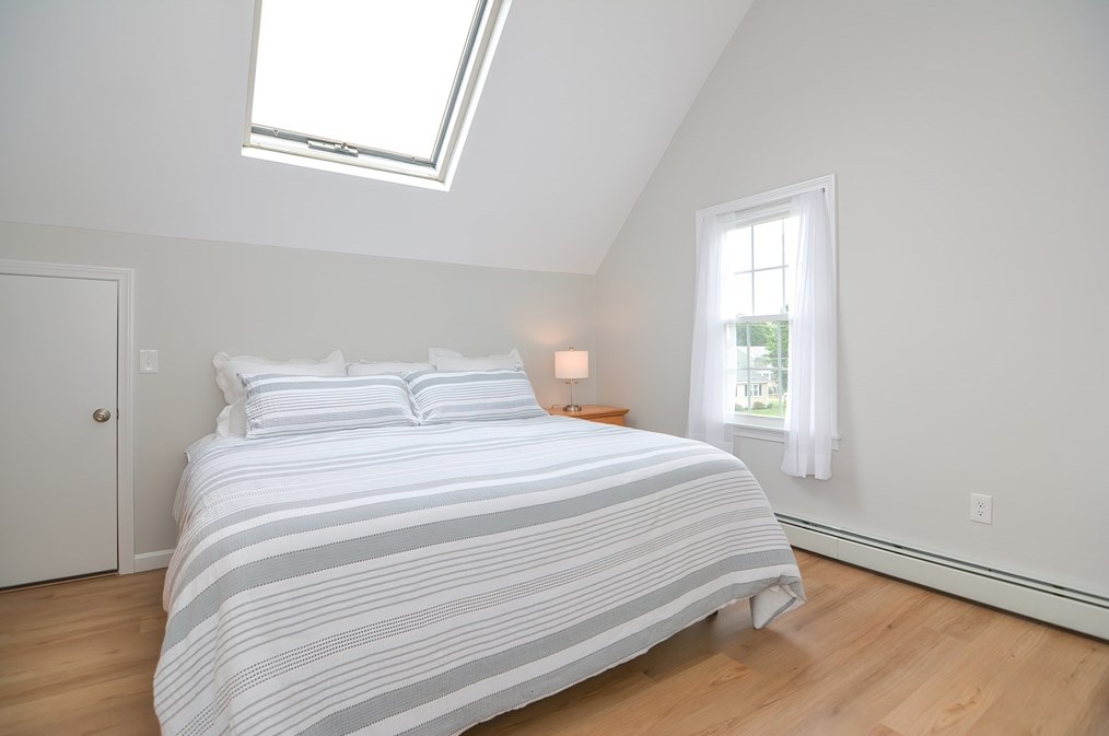 136 Orleans St, Lowell MA 01850-1112 exterior