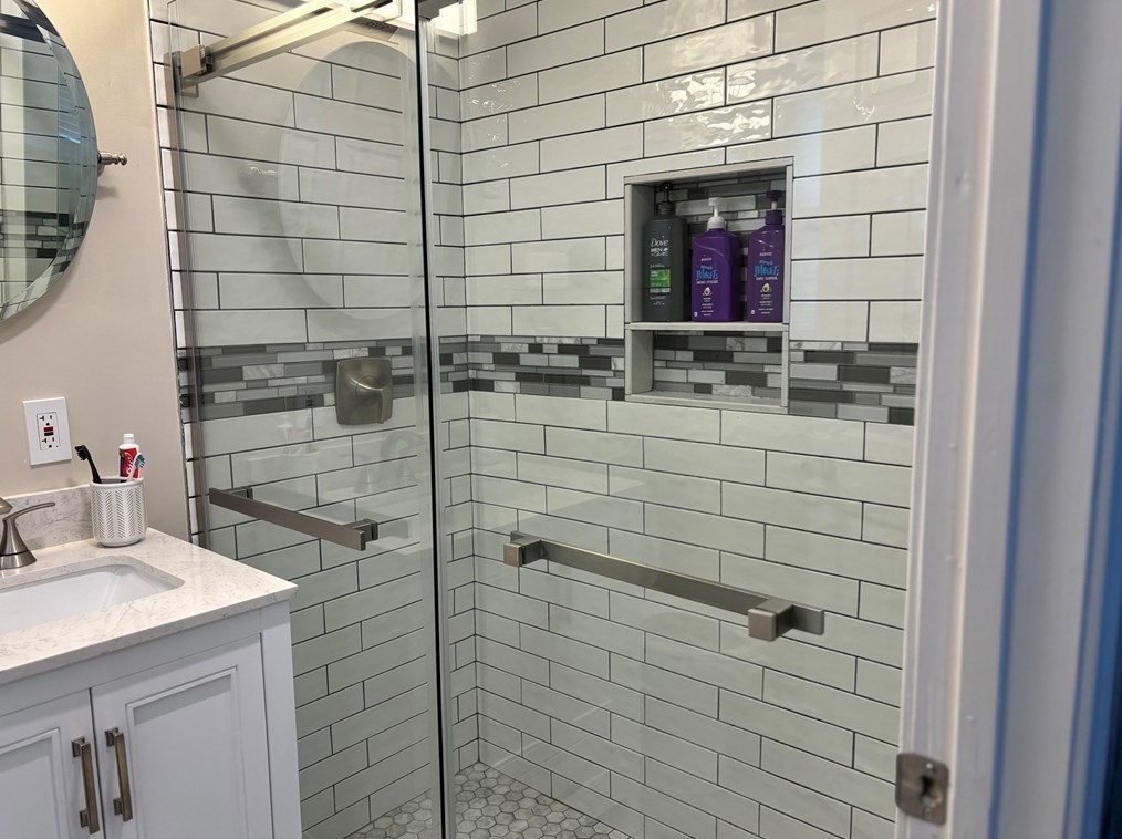 124 Belmont St, West Bridgewater MA 02379-1302 exterior