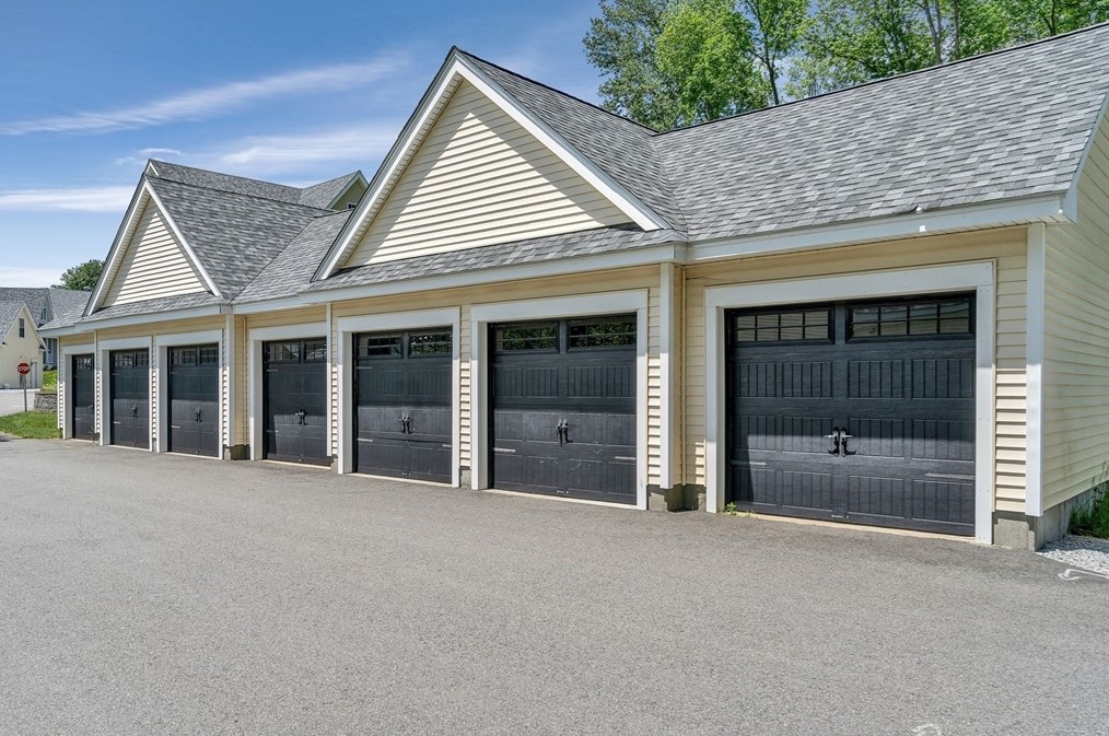 33 Martin St, Acton MA  01720-3534 exterior