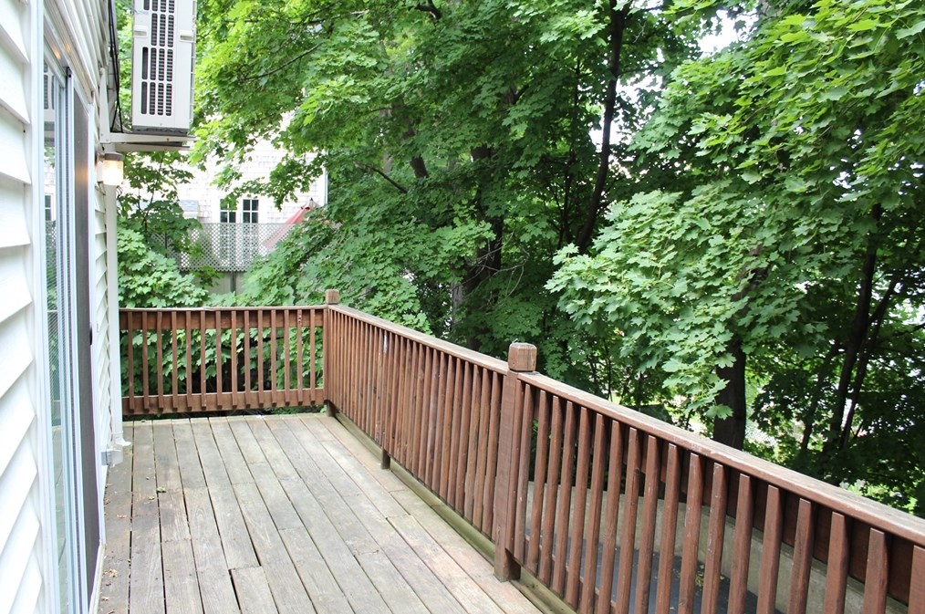 39 Rogers St, Quincy MA  02169-1524 exterior