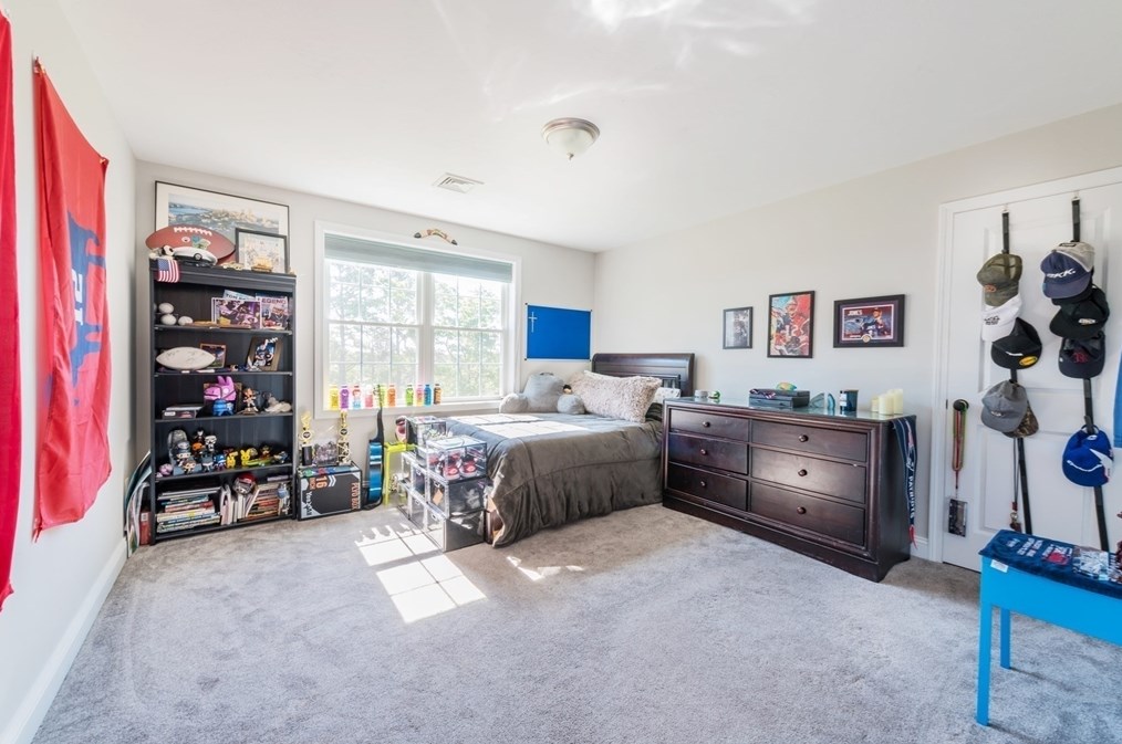 94 Nautical Way, Plymouth MA 02360-8611 exterior