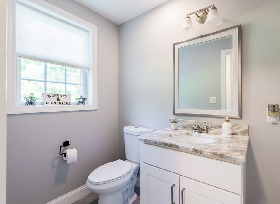 94 Nautical Way, Plymouth MA 02360-8611 exterior