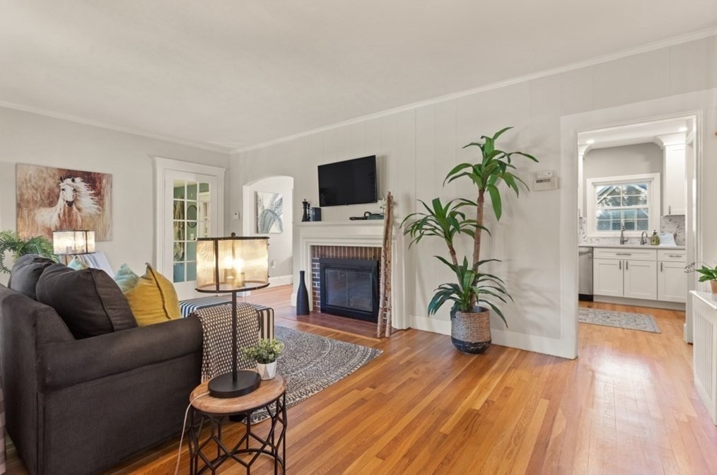 186 Lowell St, Reading MA 01867-2053 exterior