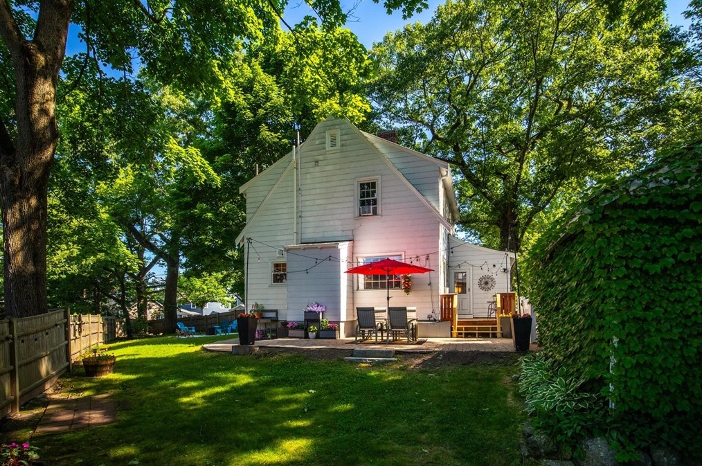 186 Lowell St, Reading MA 01867-2053 exterior