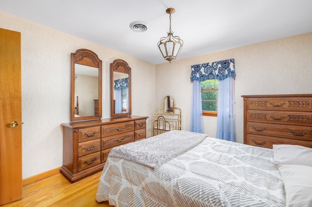 112 Jean Dr, Seekonk MA 02771-3308 exterior