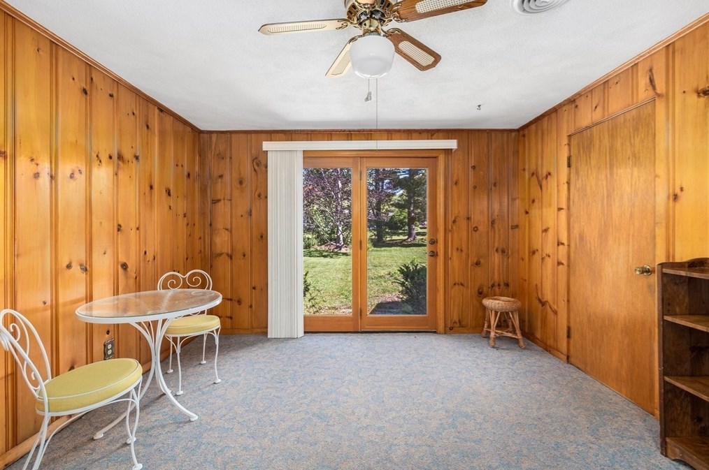 112 Jean Dr, Seekonk MA 02771-3308 exterior