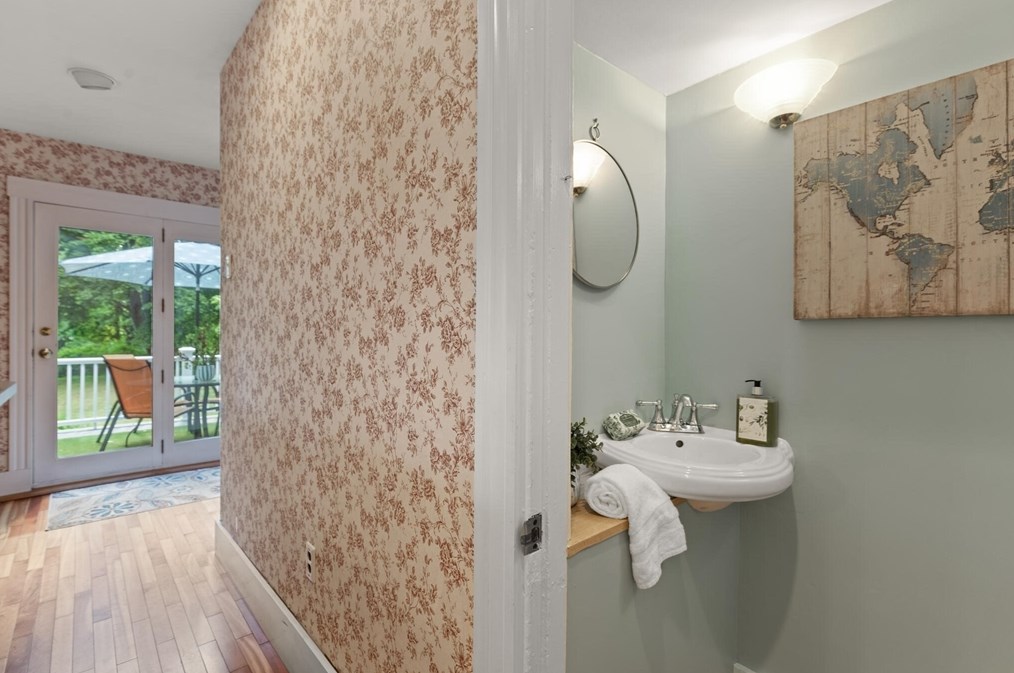 96 John St, Reading MA exterior