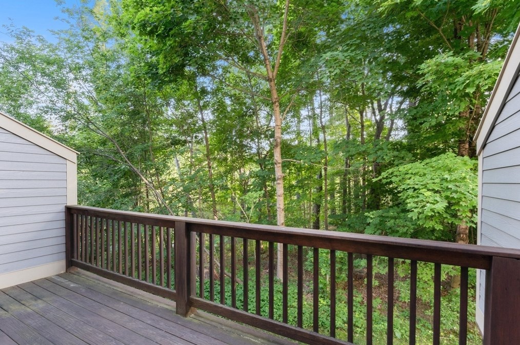 274 Bartemus Trail #274, Nashua, NH 03063