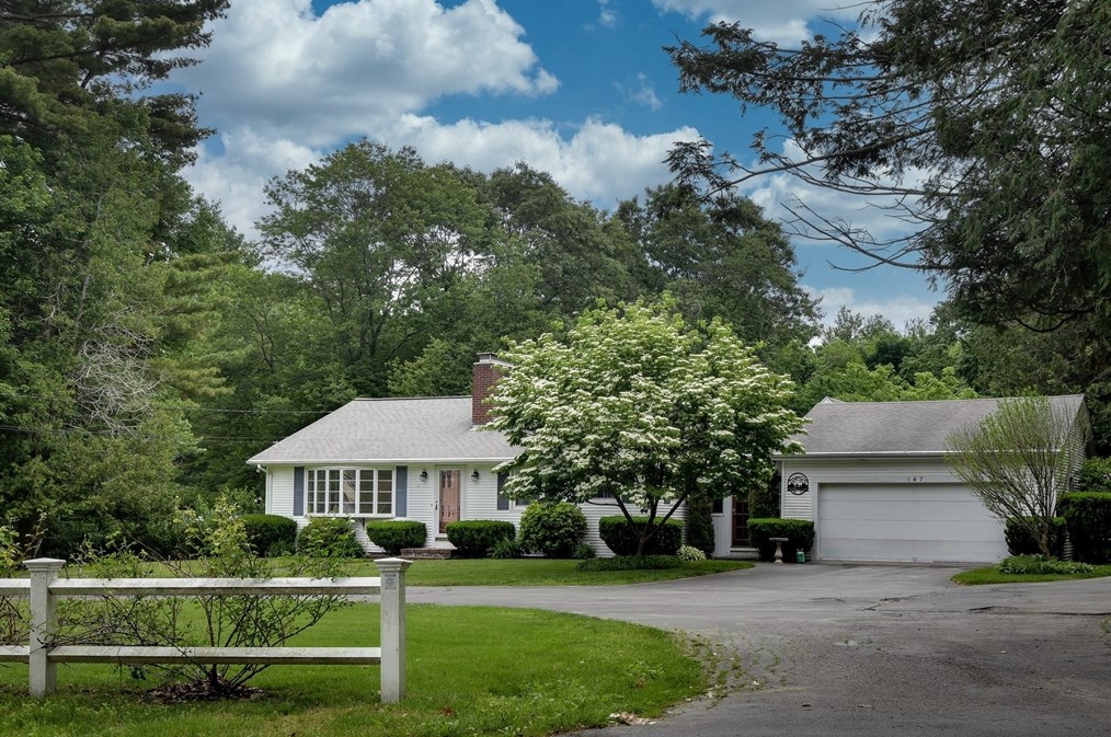 147 Adams St, Holliston MA 01746-1469 exterior