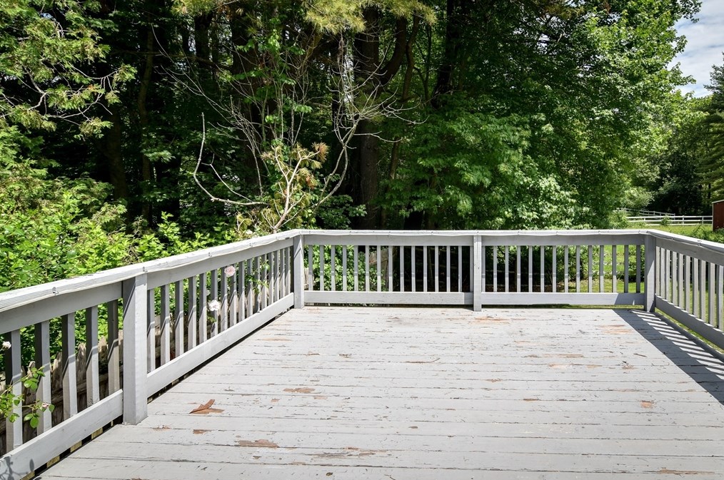 147 Adams St, Holliston MA 01746-1469 exterior