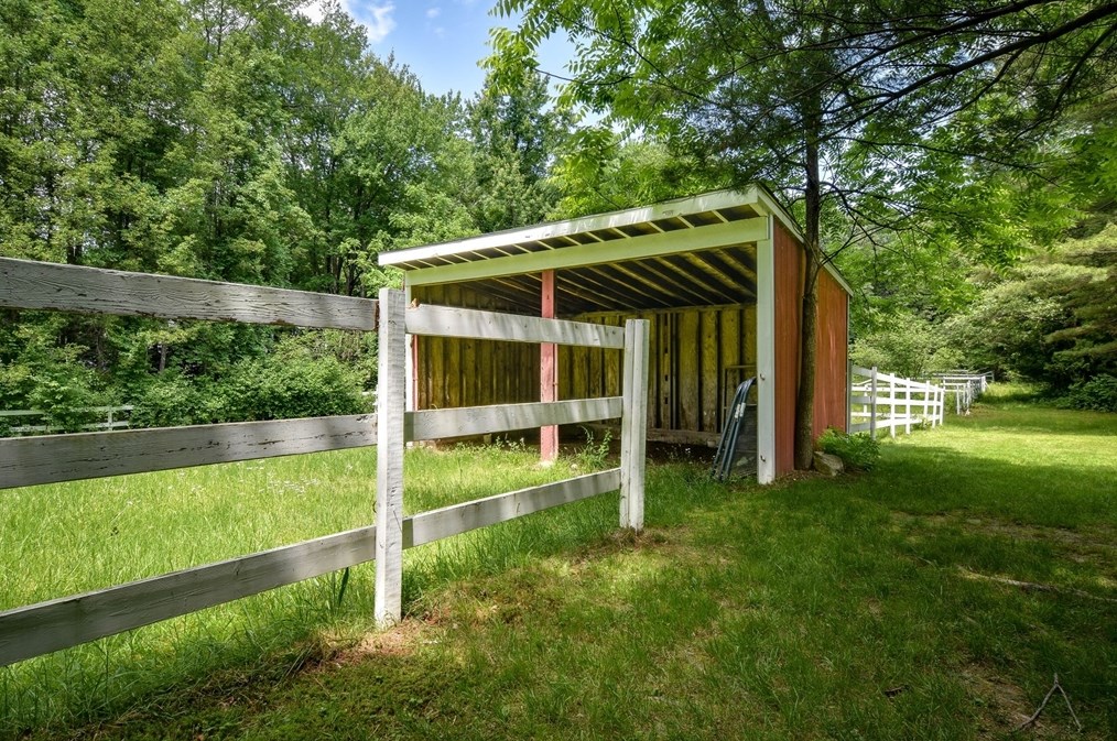 147 Adams St, Holliston MA 01746-1469 exterior