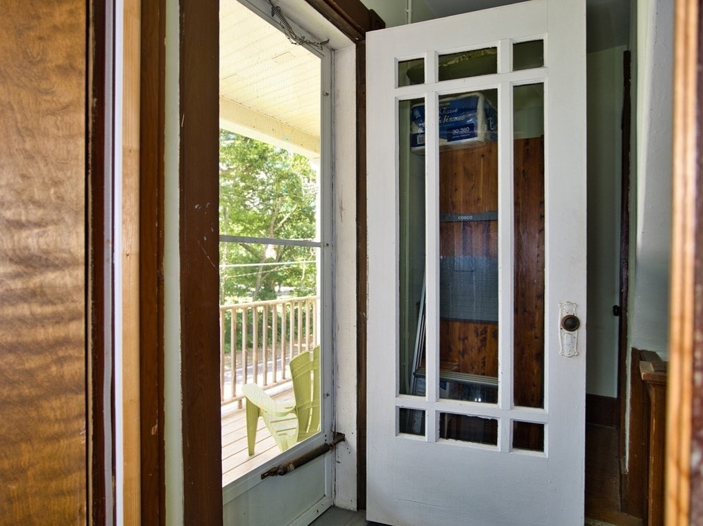 610 Slocum Rd, Dartmouth MA 02747-3904 exterior