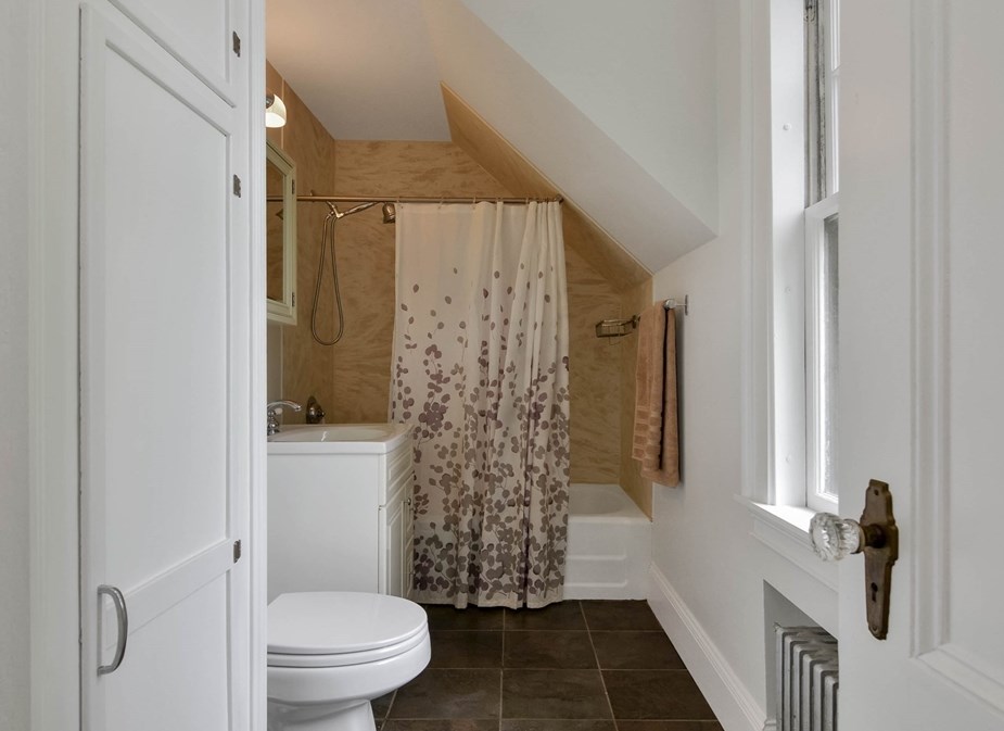 15 Woodside St, Salem MA 01970-1635 exterior