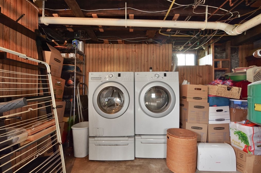 15 Woodside St, Salem MA 01970-1635 exterior