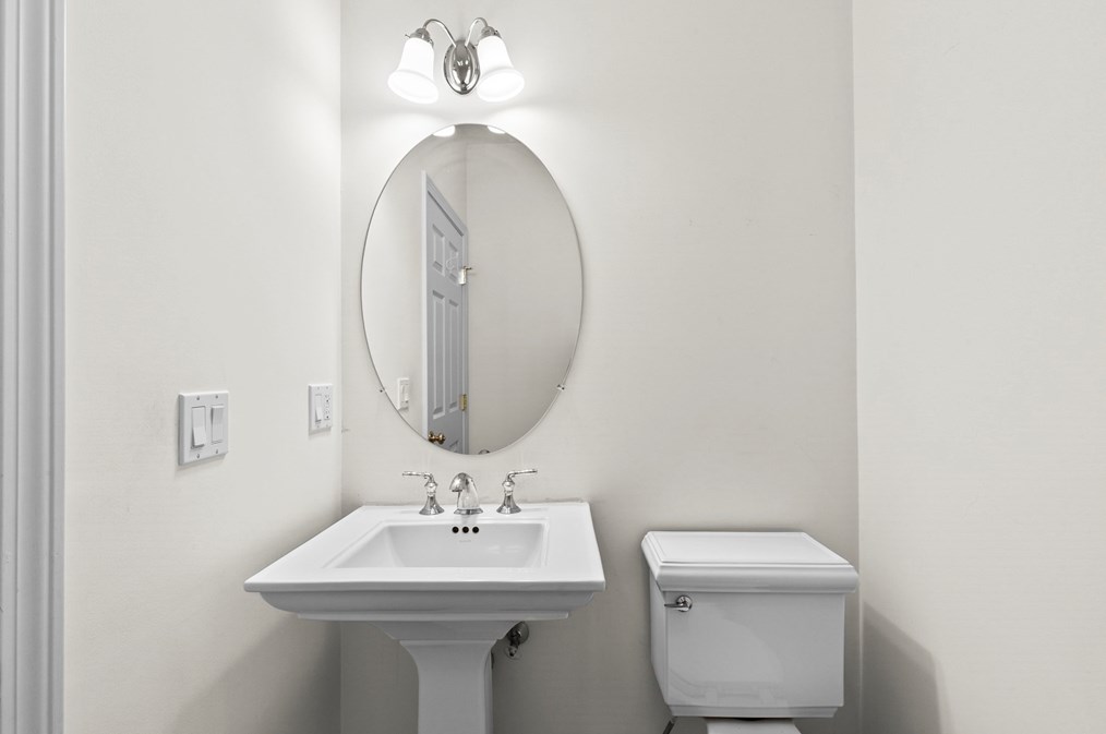 26 Brg Gate, Plymouth MA  02360-6377 exterior