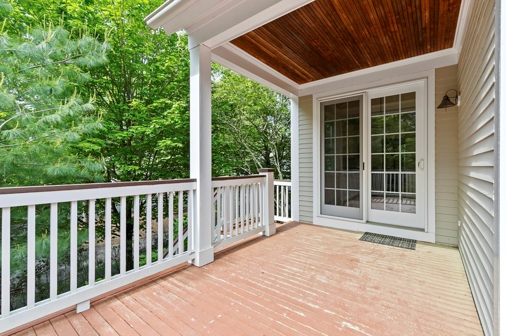 26 Brg Gate, Plymouth MA  02360-6377 exterior