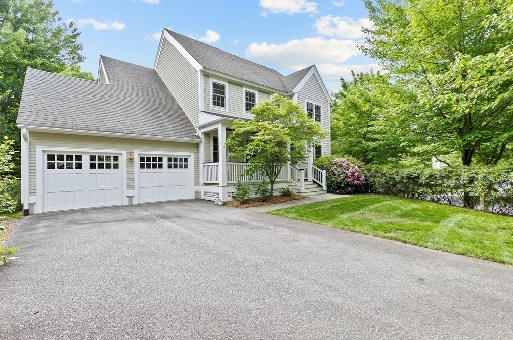 26 Brg Gate, Plymouth MA  02360-6377 exterior