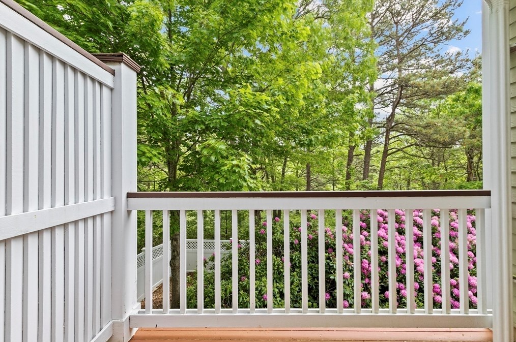 26 Brg Gate, Plymouth MA  02360-6377 exterior