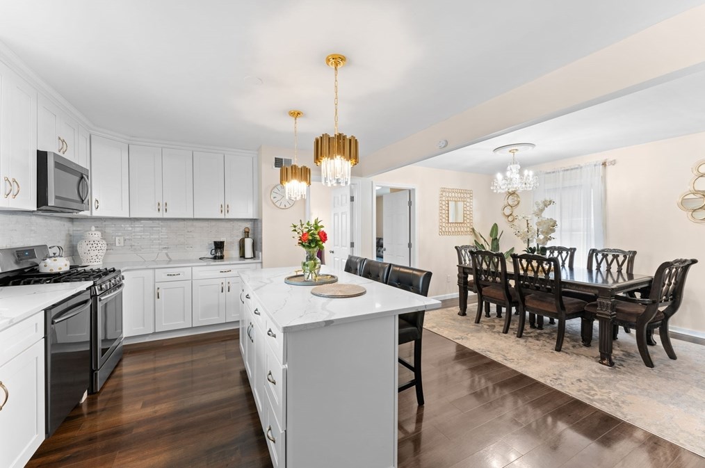 5 Powers Ave, Taunton MA exterior