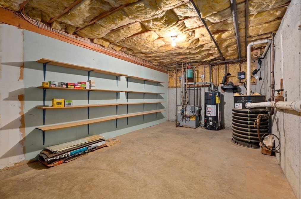 9 Hartung St, Methuen MA 01844-5210 exterior