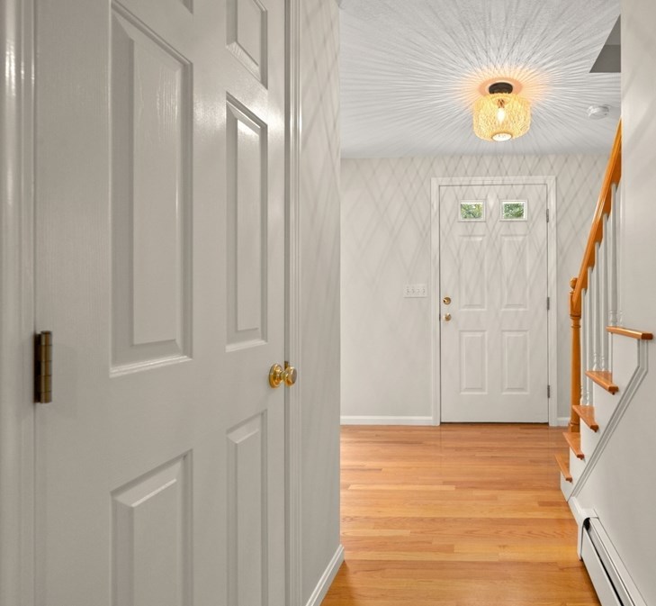 9 Hartung St, Methuen MA 01844-5210 exterior