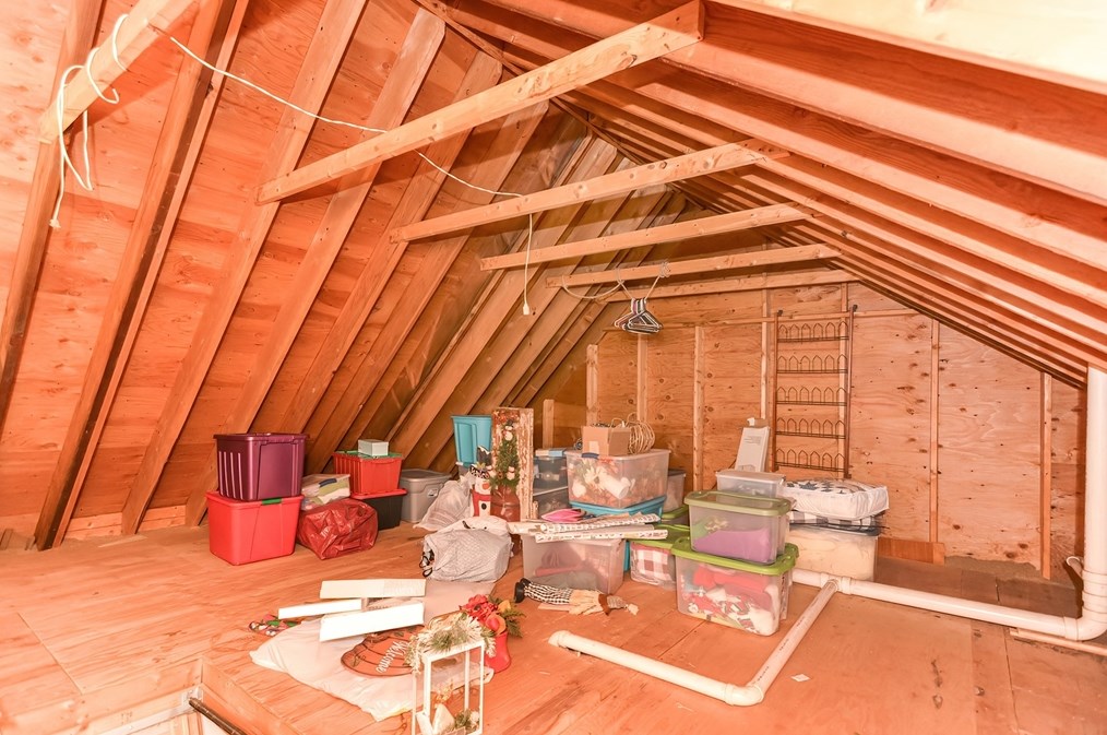 353 Clark St, Gardner MA 01440-1200 exterior