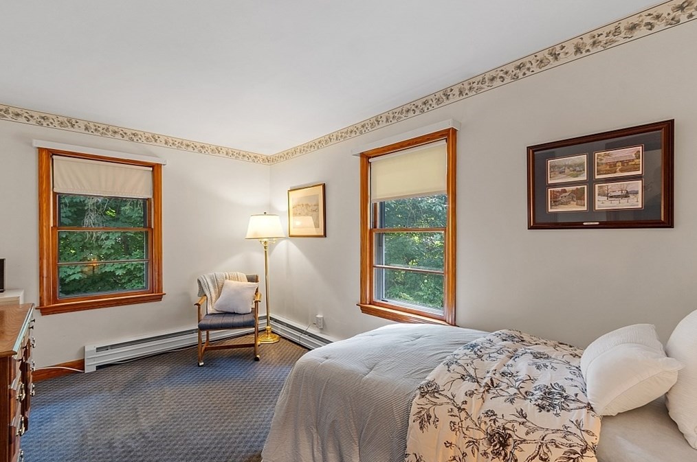 19 Boisvert Rd, Tewksbury MA 01876-3803 exterior