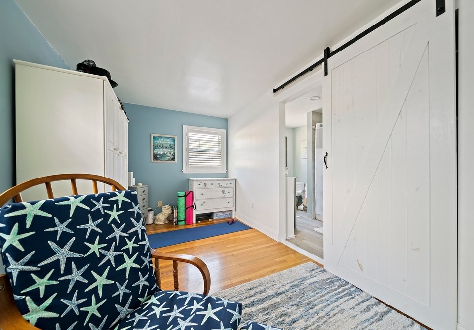 94 Frst St, Braintree MA 02184-7352 exterior