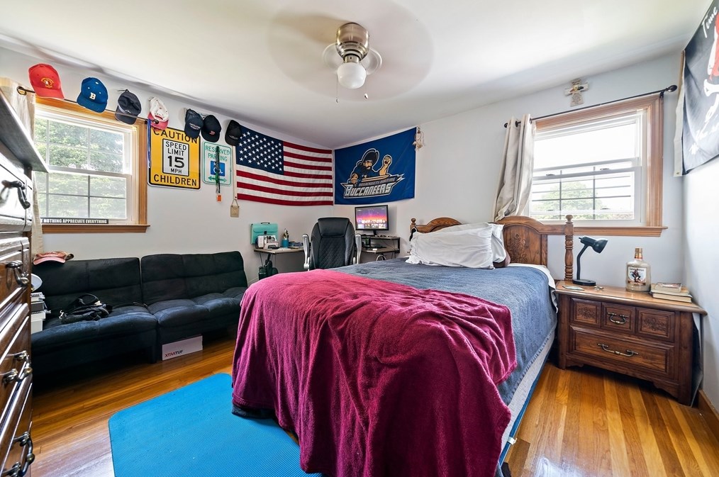 94 Frst St, Braintree MA 02184-7352 exterior